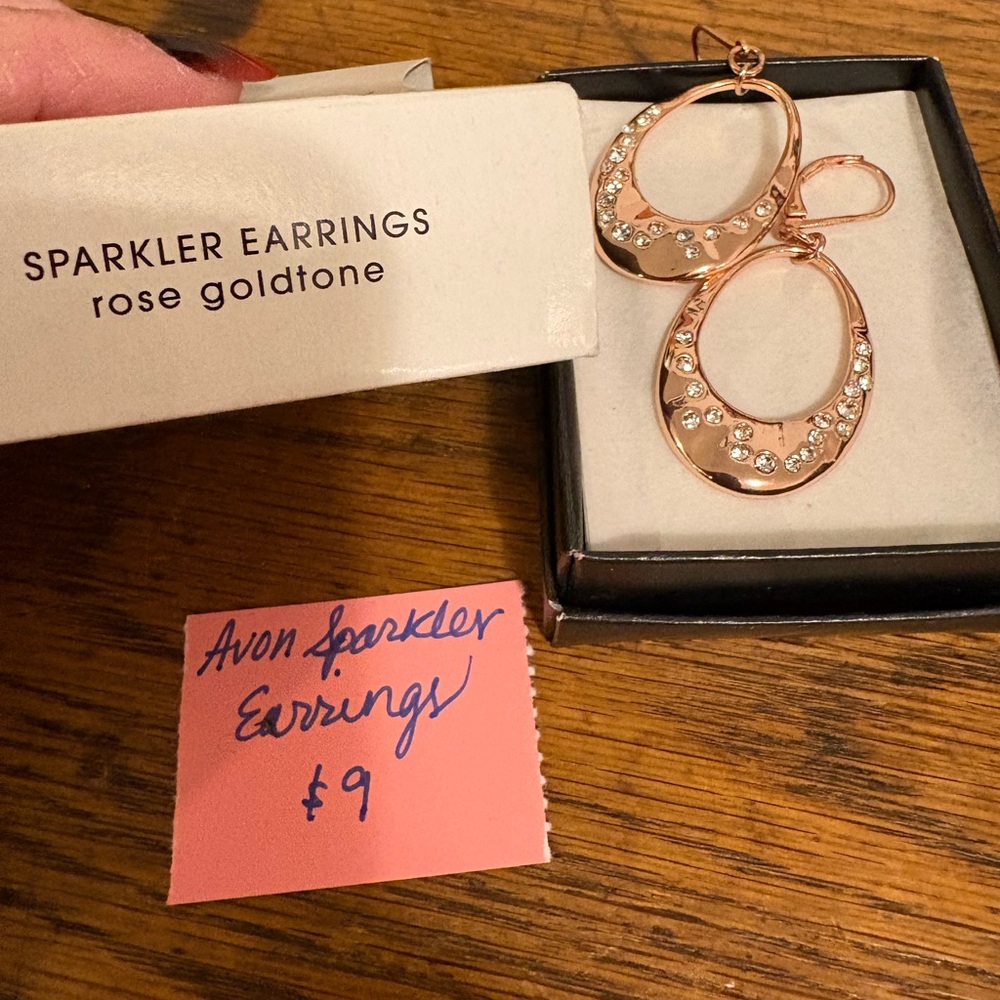 Avon Rose Goldtone Crystal Earrings